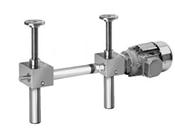 螺桿升降機(jī)-<a target='_blank' title='海洋傳動(dòng)螺旋升降機(jī),升降機(jī)-海洋傳動(dòng)螺旋升降機(jī)應(yīng)用于雷達(dá)車四腿調(diào)平系統(tǒng) ' href='/zixun/20160725083101.html'>螺旋升降機(jī)</a>